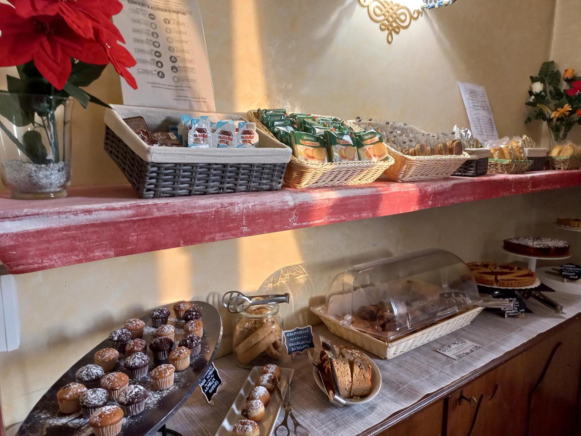 Hotel Arcobaleno Сиена Экстерьер фото